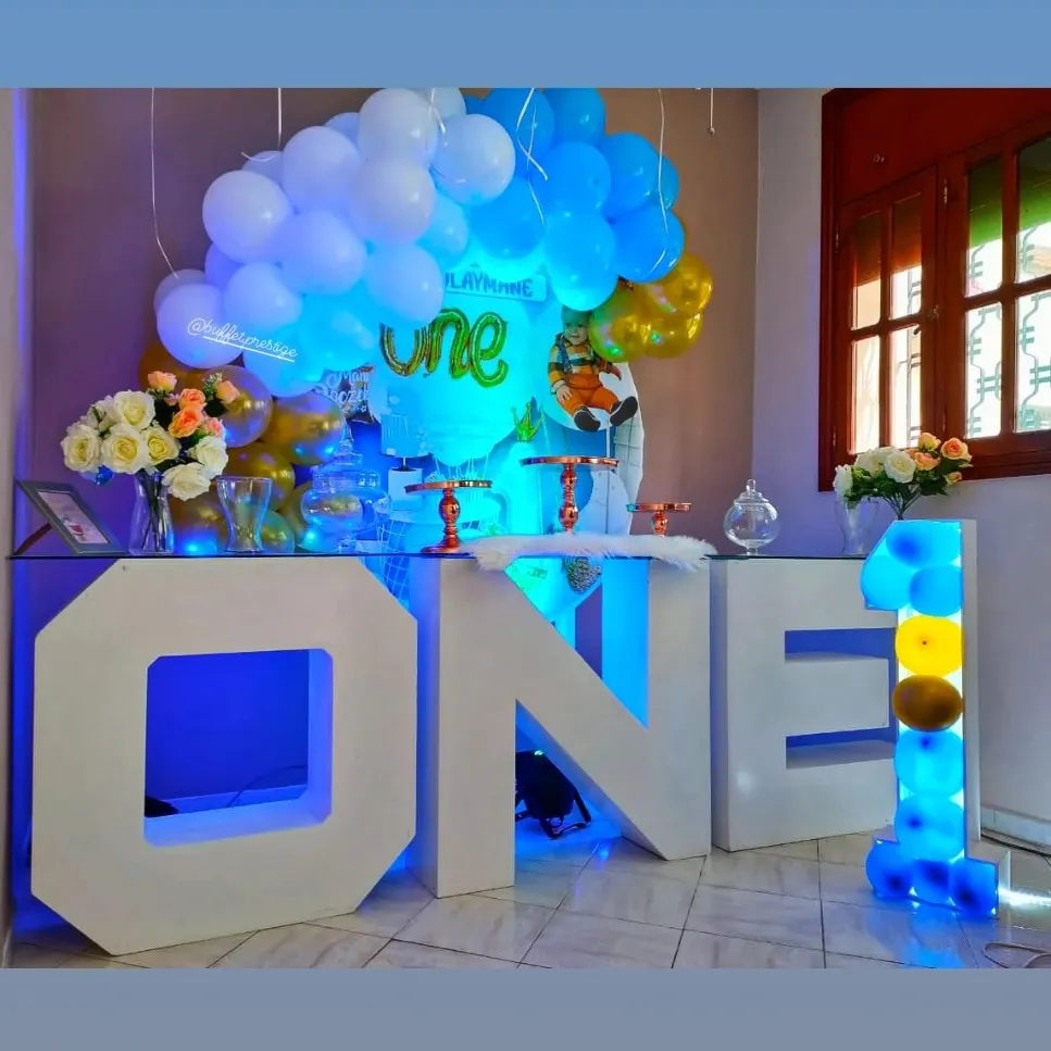location des tables de buffet one au maroc; animation anniversaire, Casa Anniversaire; Création Buffet de Naissance Buffet d anniversaire. Buffet grand jour